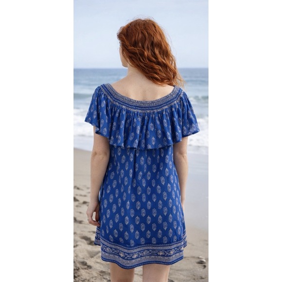 Band Of Gypsies Women's Off The Shoulder Smocked Tunic Dress Blue Small - Picture 3 of 8